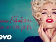 Gwen Stefani #236740 picture (Landscape Medium)