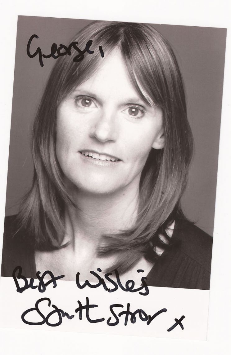 Gwyneth Strong