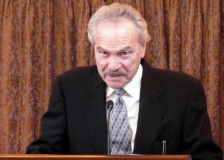 H.M. Wynant