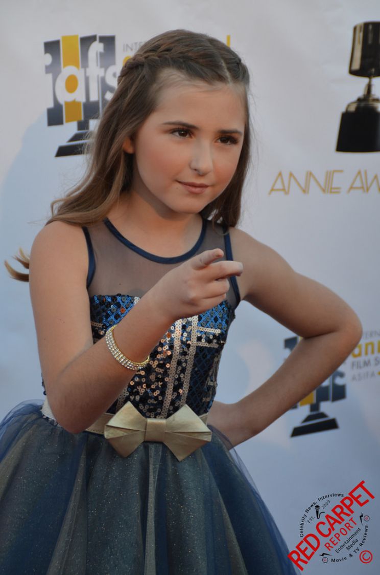 Hadley Belle Miller