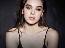 Hailee Steinfeld