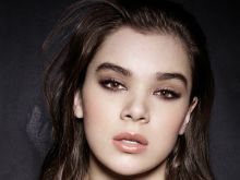 Hailee Steinfeld