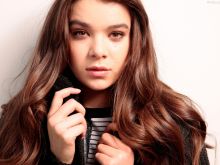 Hailee Steinfeld