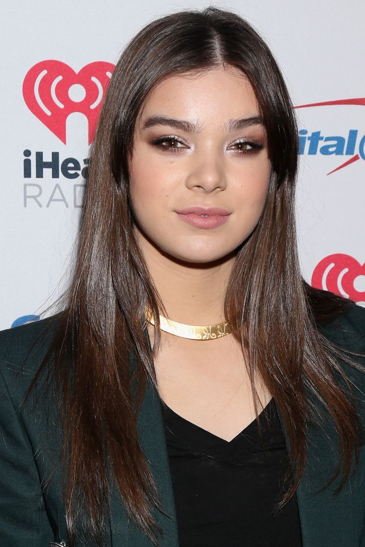 Hailee Steinfeld