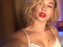 Hailey Baldwin