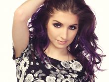 Hailey Rowe photo