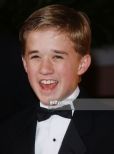 Haley Joel Osment