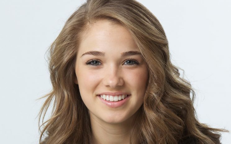 Haley Lu Richardson