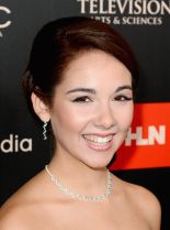 Haley Pullos #636511 picture (Portrait Medium)