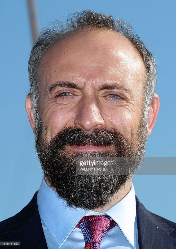 Halit Ergenç