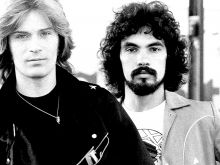 Hall & Oates