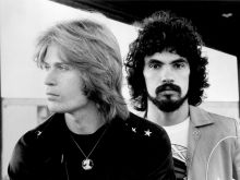 Hall & Oates