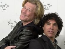 Hall & Oates