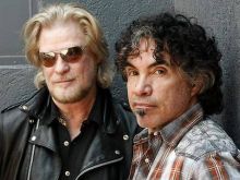 Hall & Oates