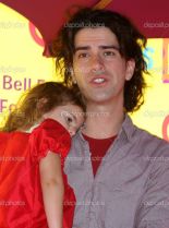 Hamish Linklater #232980 picture (Portrait Medium)