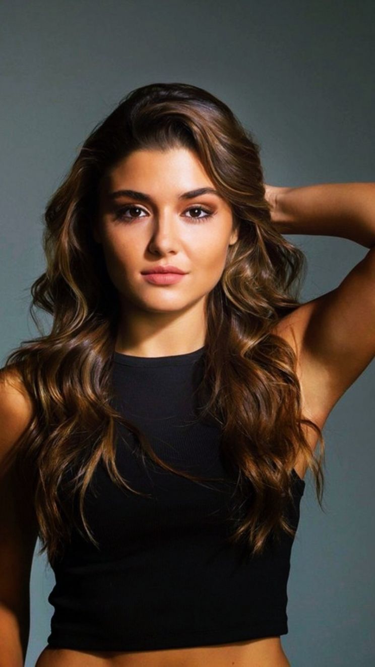Hande Erçel