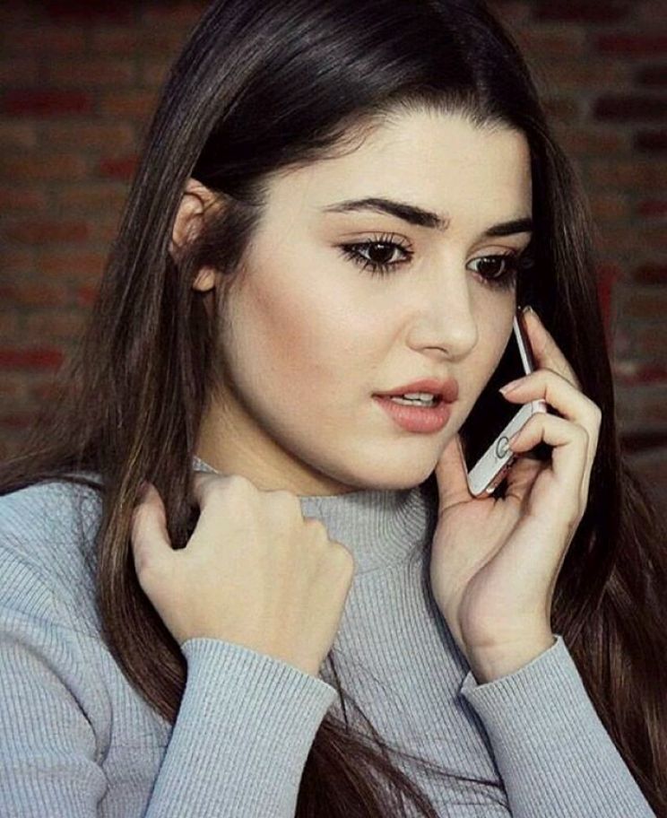 Hande Erçel