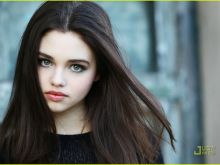 Hanna Mangan Lawrence photo