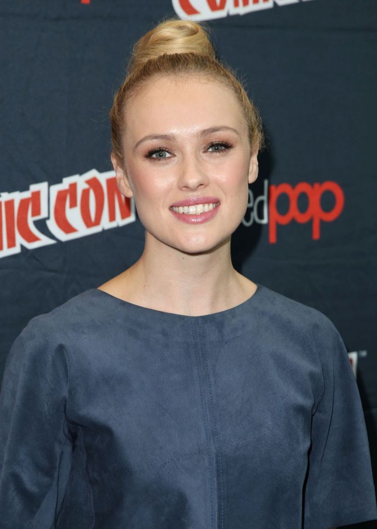 Hannah New