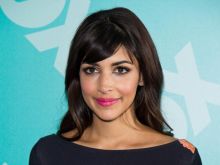 Hannah Simone