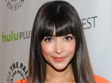 Hannah Simone