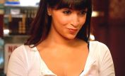 Hannah Simone