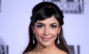 Hannah Simone