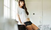 Hannah Simone