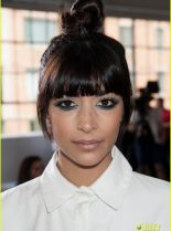 Hannah Simone #107729 picture (Portrait Medium)