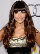 Hannah Simone #107754 picture (Portrait Medium)