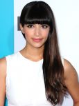 Hannah Simone