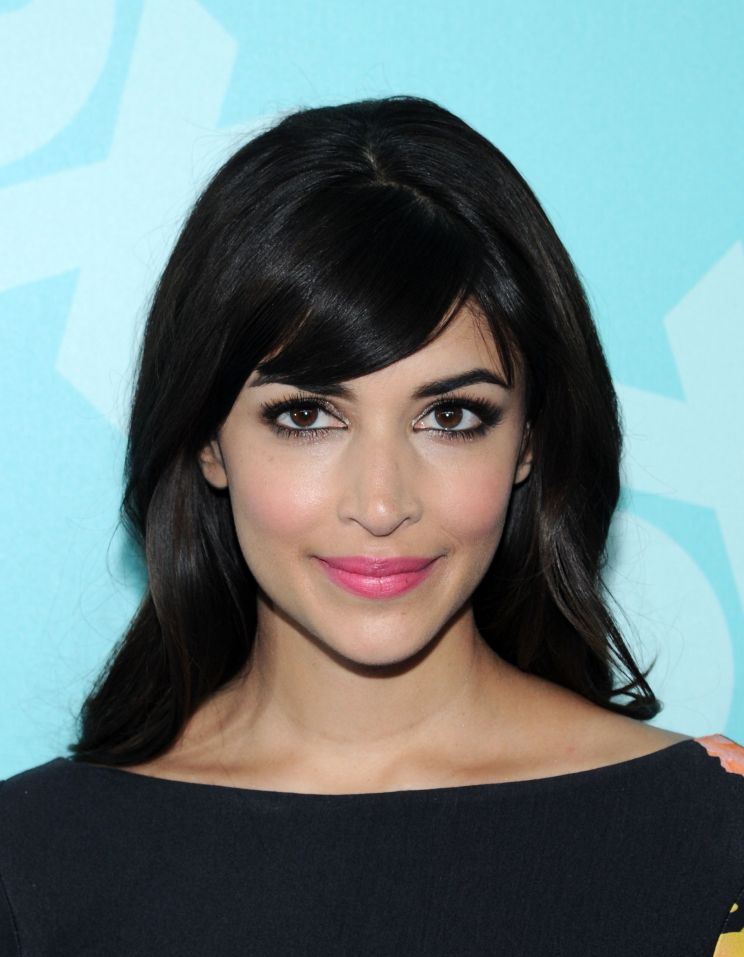 Hannah Simone