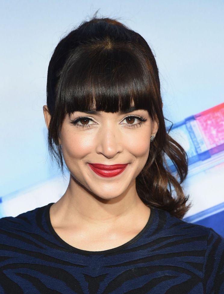 Hannah Simone