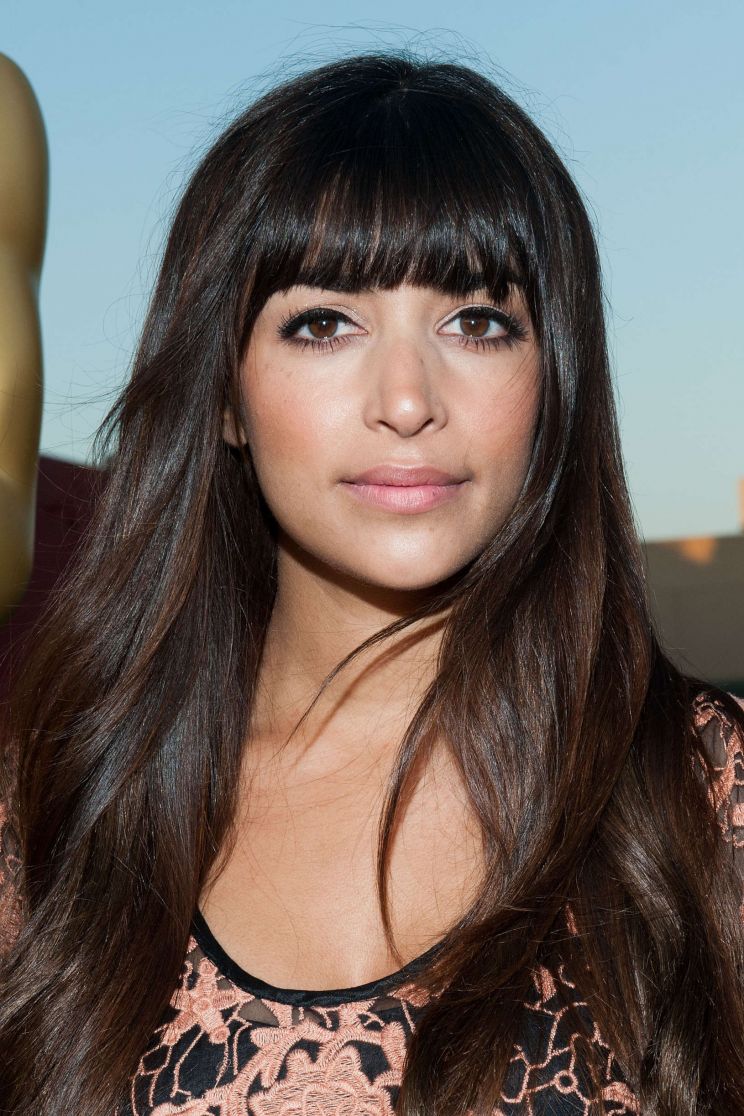 Hannah Simone