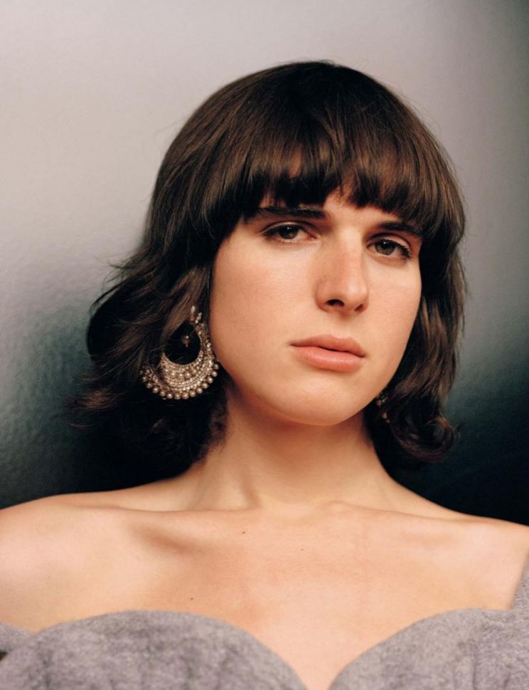 Hari Nef