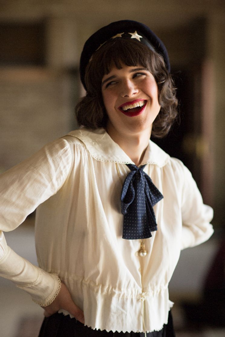 Hari Nef