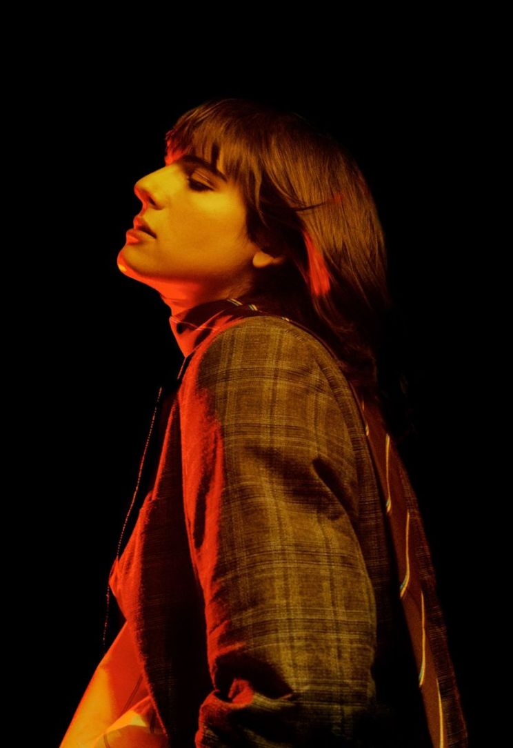 Hari Nef
