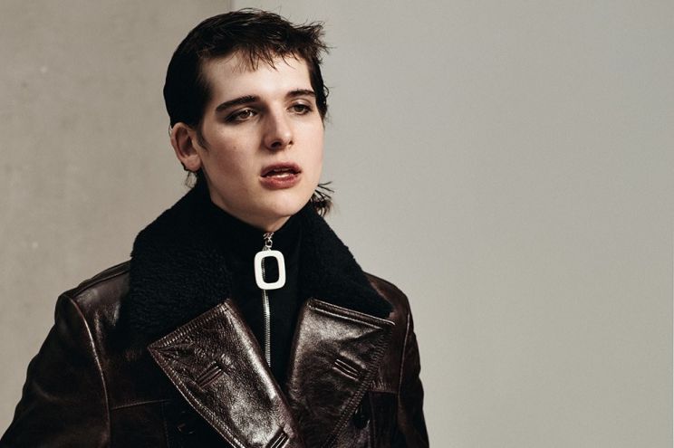 Hari Nef