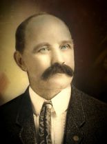 Harlan Warde