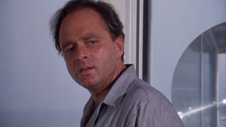 Harris Yulin