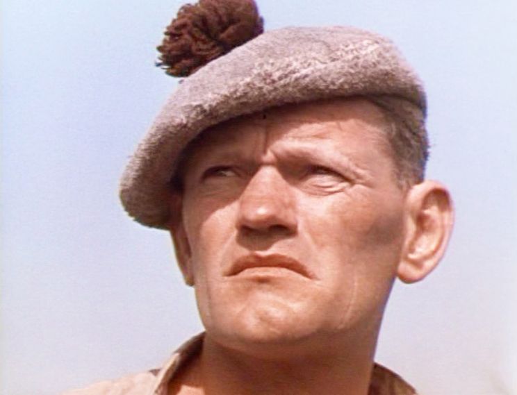 Harry Andrews