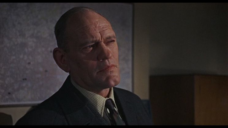 Harry Andrews