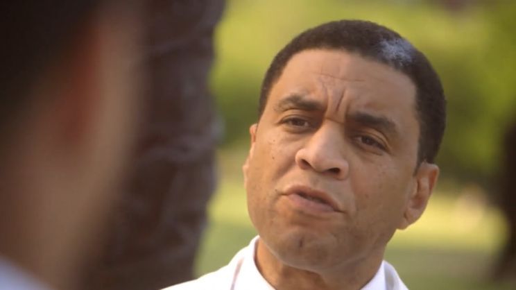 Harry Lennix