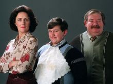 Harry Melling
