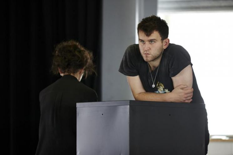 Harry Melling