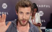 Harry Treadaway