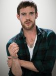 Harry Treadaway