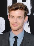 Harry Treadaway