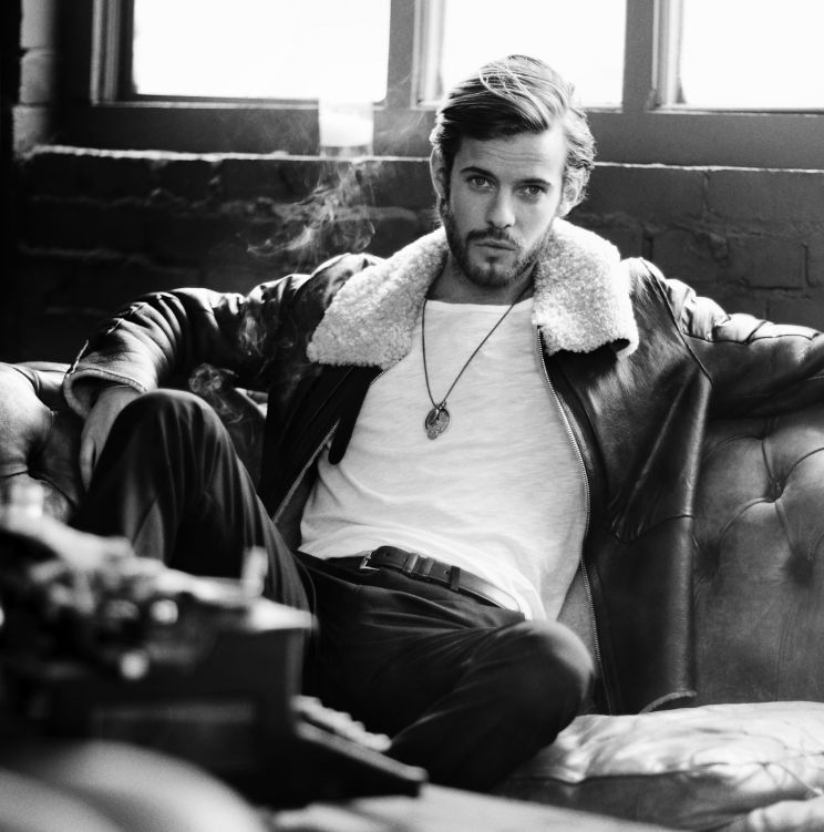 Harry Treadaway