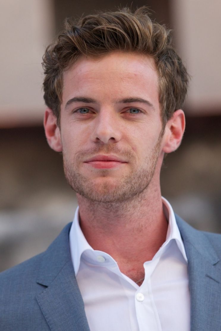 Harry Treadaway